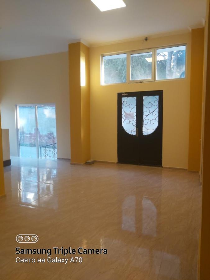 Квартира У Моря С Двумя Балконами Batumi Exterior foto